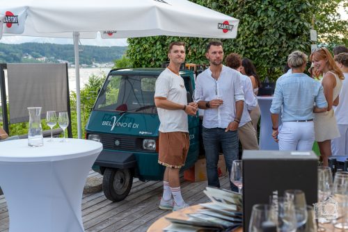 HouseWeinPartyV2-210