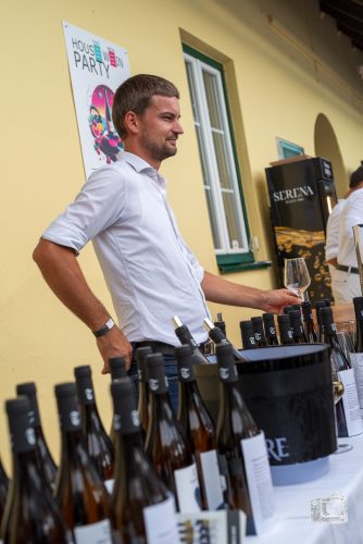 HouseWeinPartyV2-371