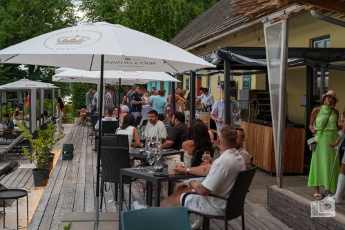 HouseWeinPartyV2-428