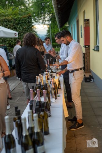 HouseWeinPartyV2-458